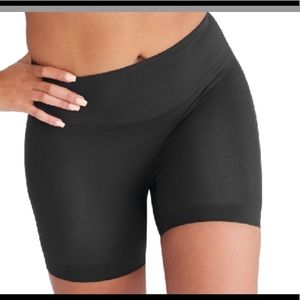Ruby Ribbon black medium BOY SHORT